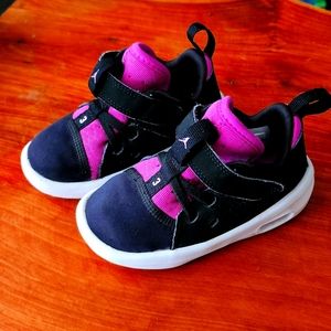 Nike Air Jordan size 7c black and pink